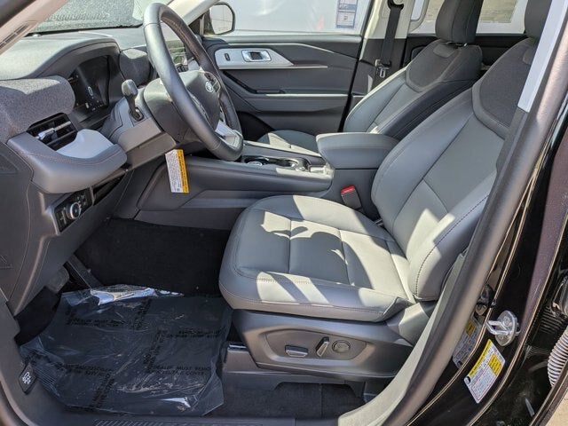 2026 Ford Explorer Active w/100A Pkg