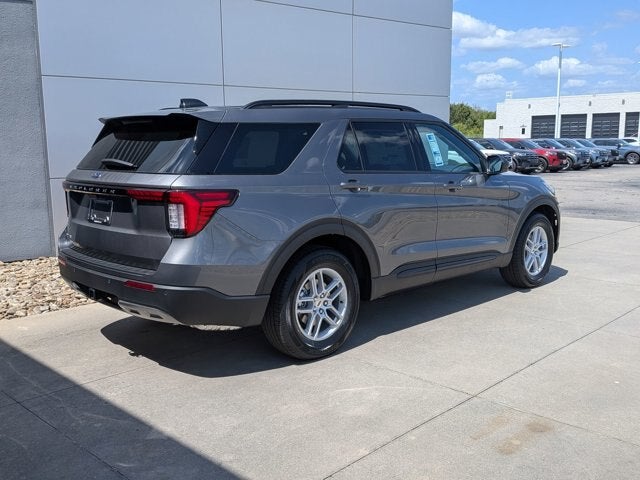 2026 Ford Explorer Active w/100A Pkg