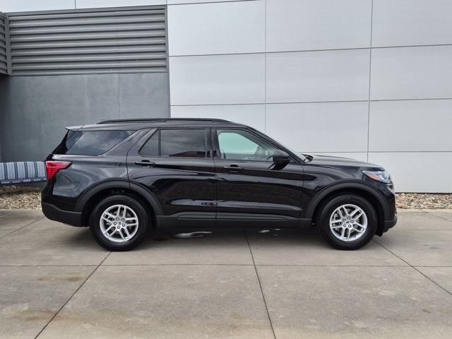 2027 Ford Explorer Active w/100A Pkg