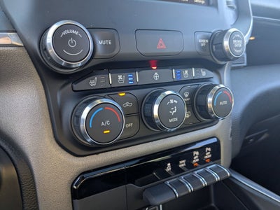 2021 RAM 1500 Laramie Crew Cab 4x4 5'7' Box