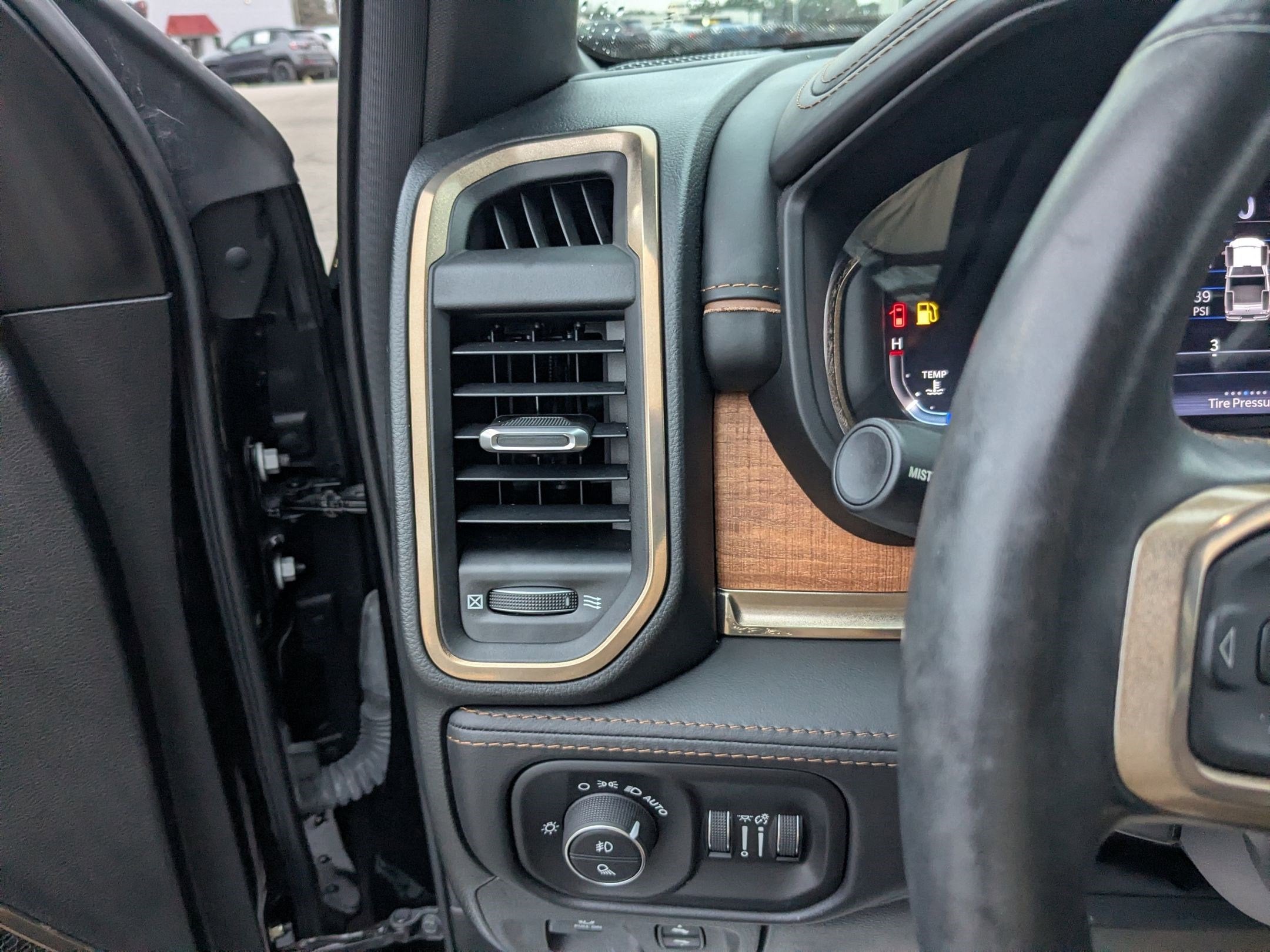 2023 RAM 1500 Limited Longhorn Crew Cab 4x4 5'7' Box