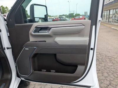 2025 Chevrolet Silverado 2500HD 4WD Crew Cab Standard Bed LTZ