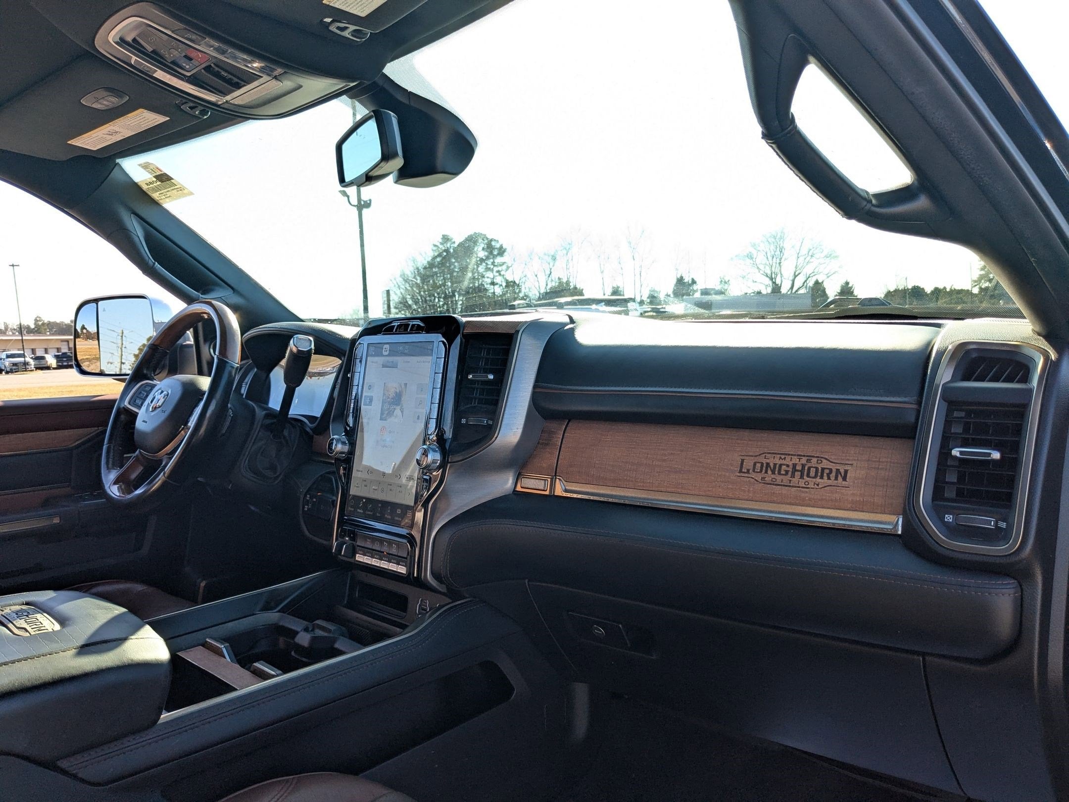 2022 RAM 3500 Limited Longhorn Crew Cab 4x4 8' Box