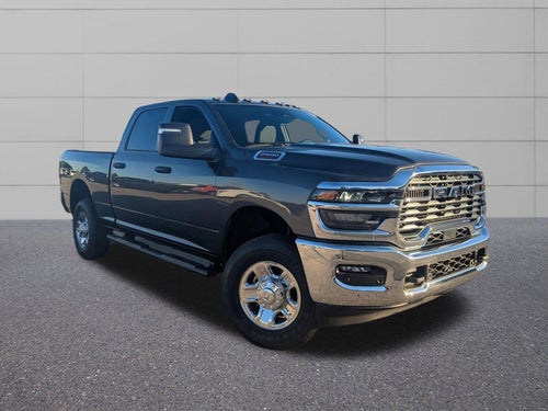 2026 RAM 2500 Tradesman Crew Cab 4x4 6'4' Box