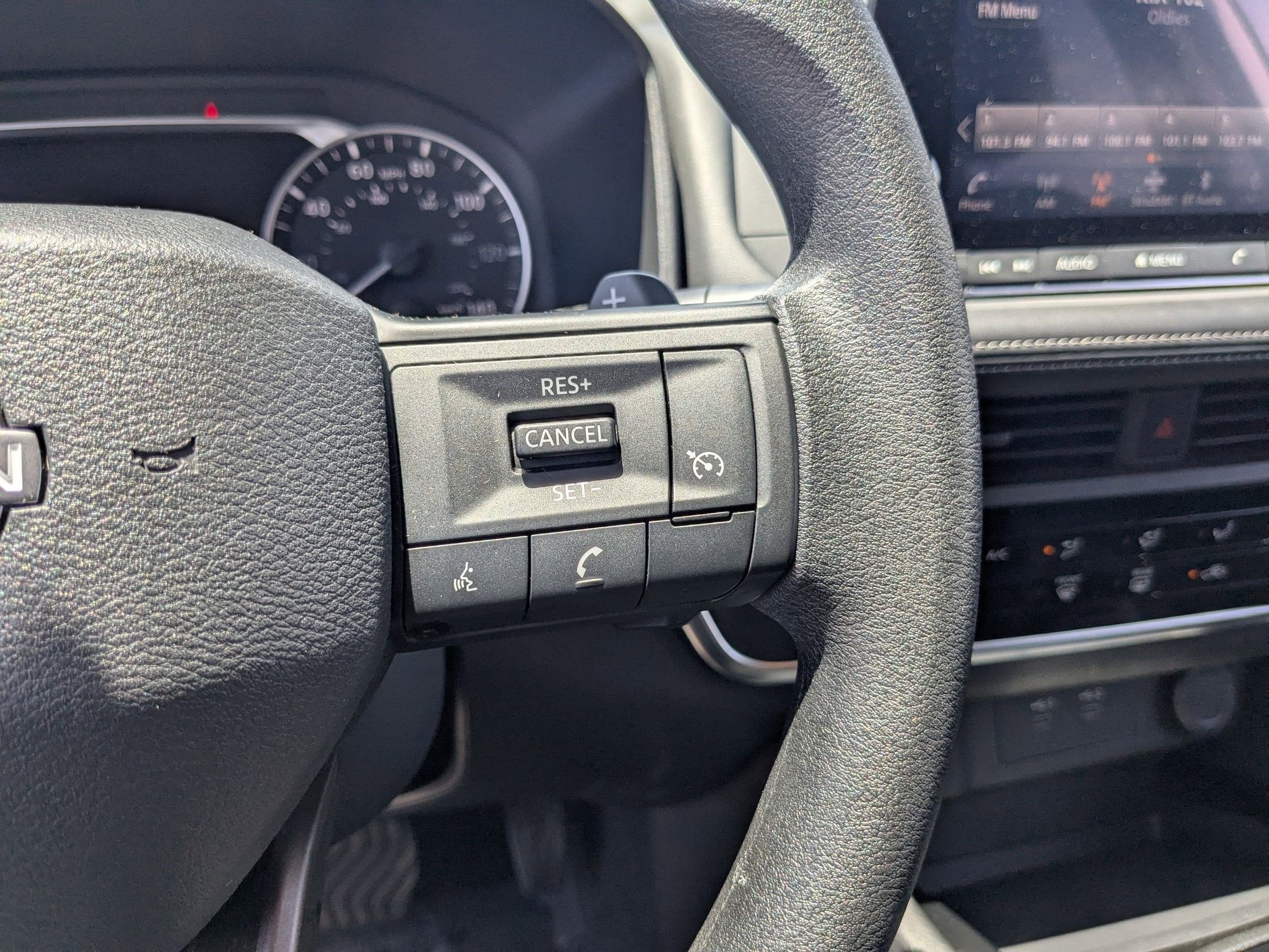 2025 Nissan Rogue S FWD