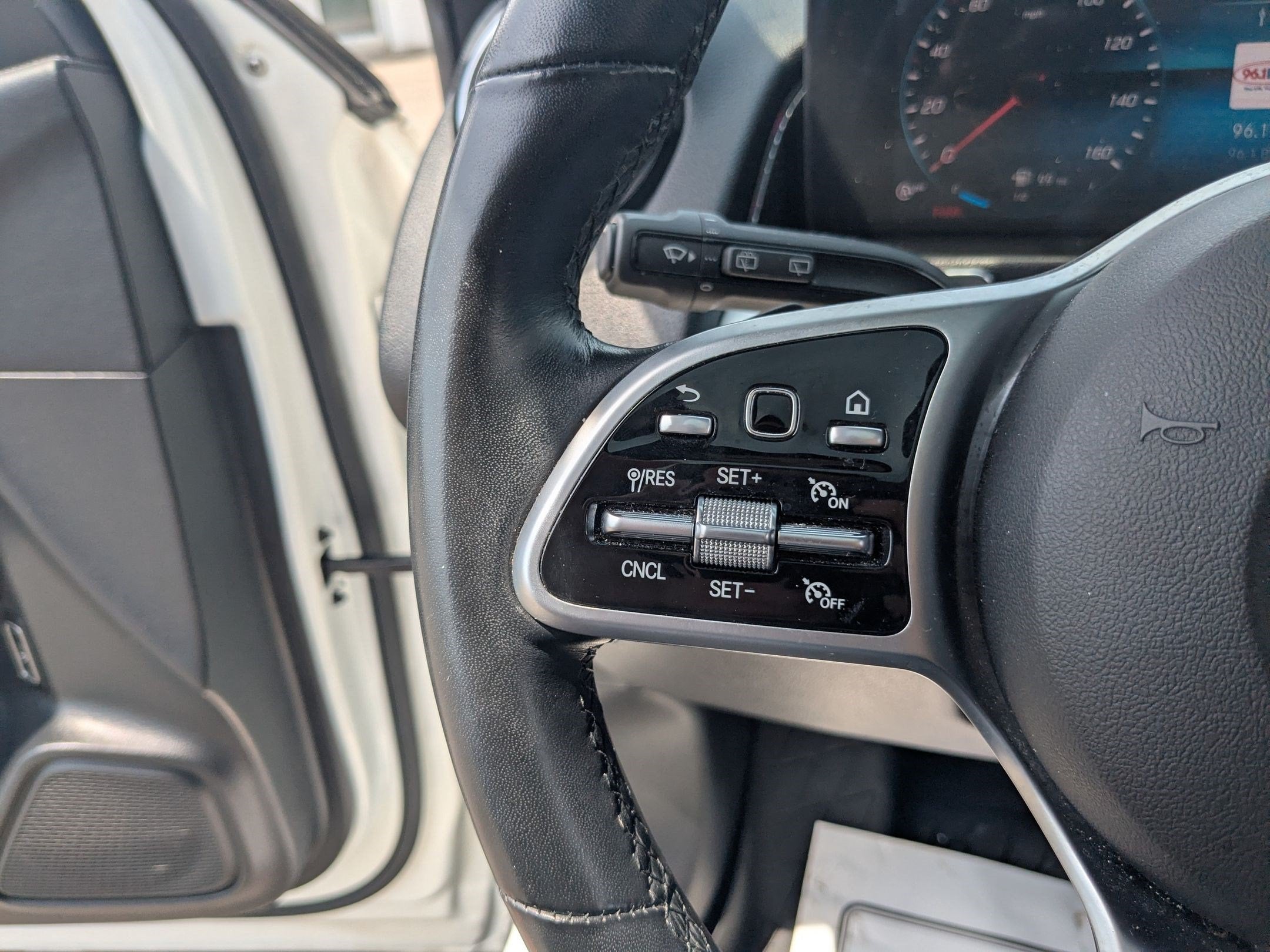 2022 Mercedes-Benz GLB 4MATIC®