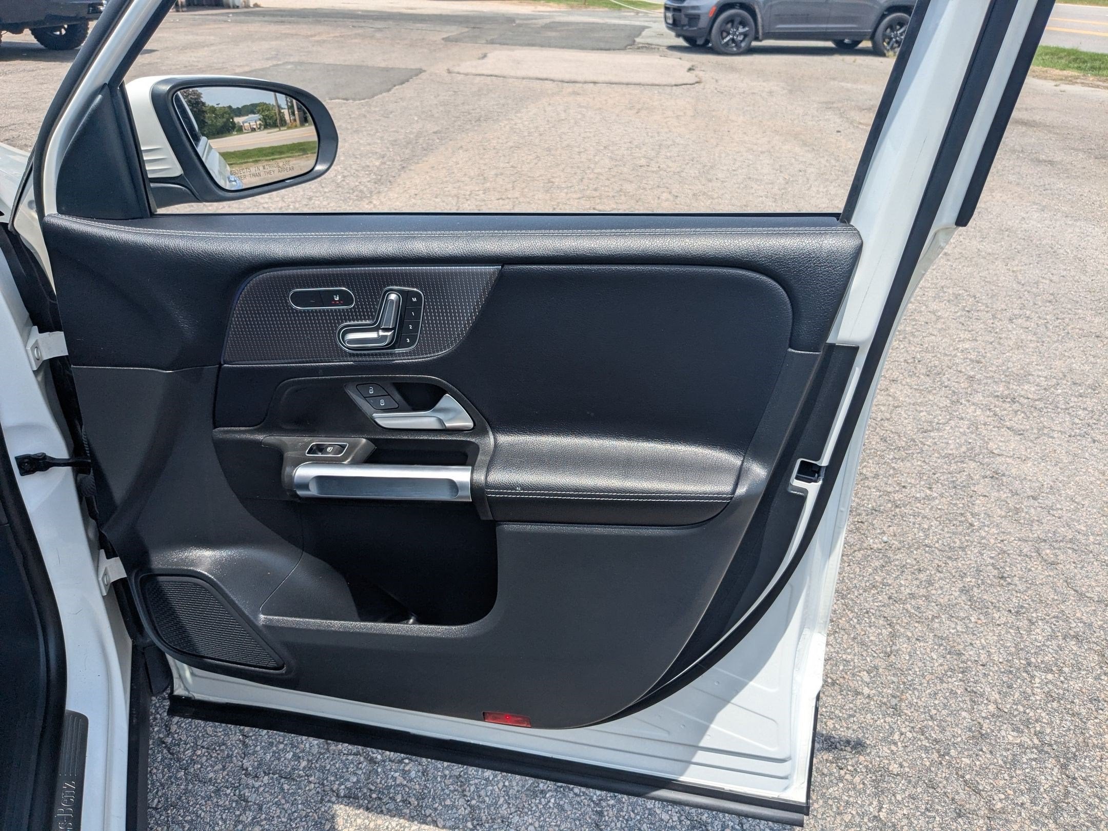 2022 Mercedes-Benz GLB 4MATIC®