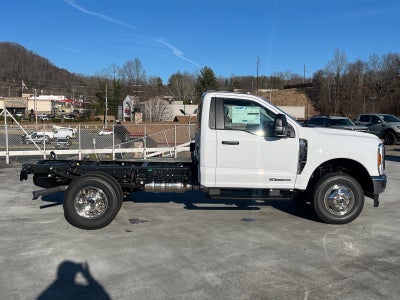 2026 Ford Super Duty F-350 DRW XL
