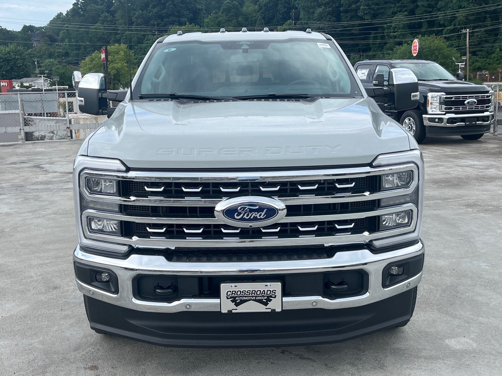 2026 Ford Super Duty F-350 SRW LARIAT