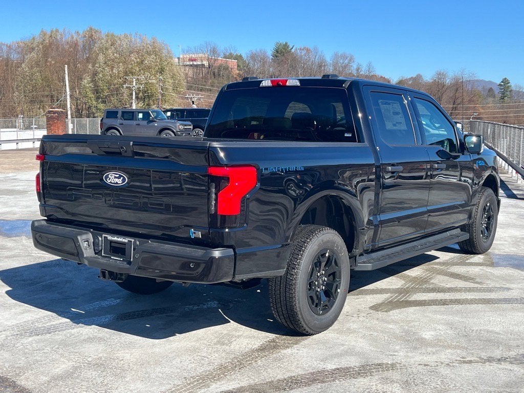 2025 Ford F-150 Lightning XLT