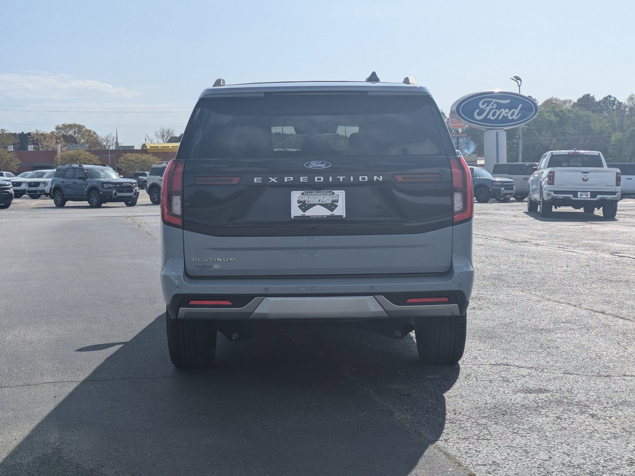 2025 Ford Expedition Platinum