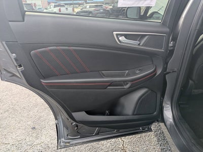 2022 Ford Edge ST Line