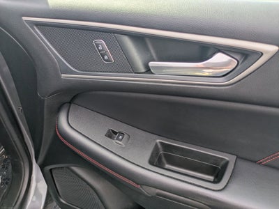 2022 Ford Edge ST Line