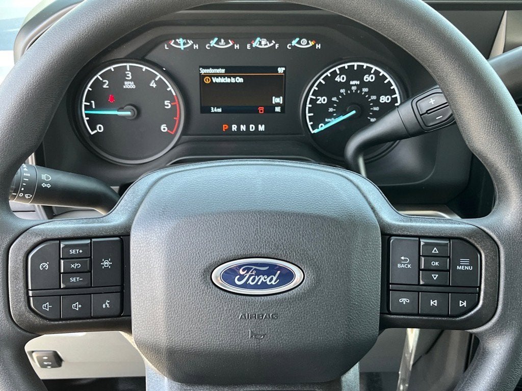 2025 Ford Super Duty F-450 DRW XLT
