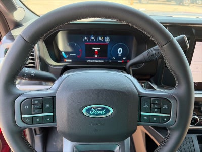 2026 Ford Super Duty F-450 DRW Lariat DRW