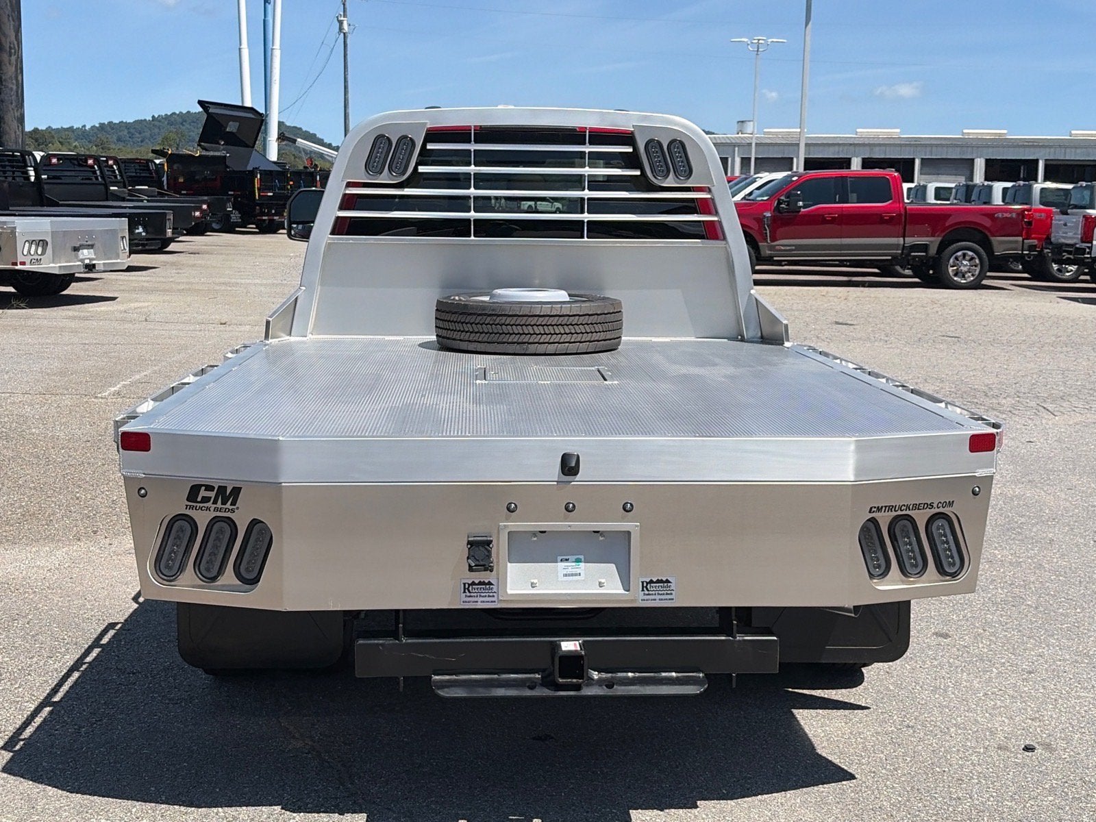 2026 Ford Super Duty F-450 DRW Lariat DRW