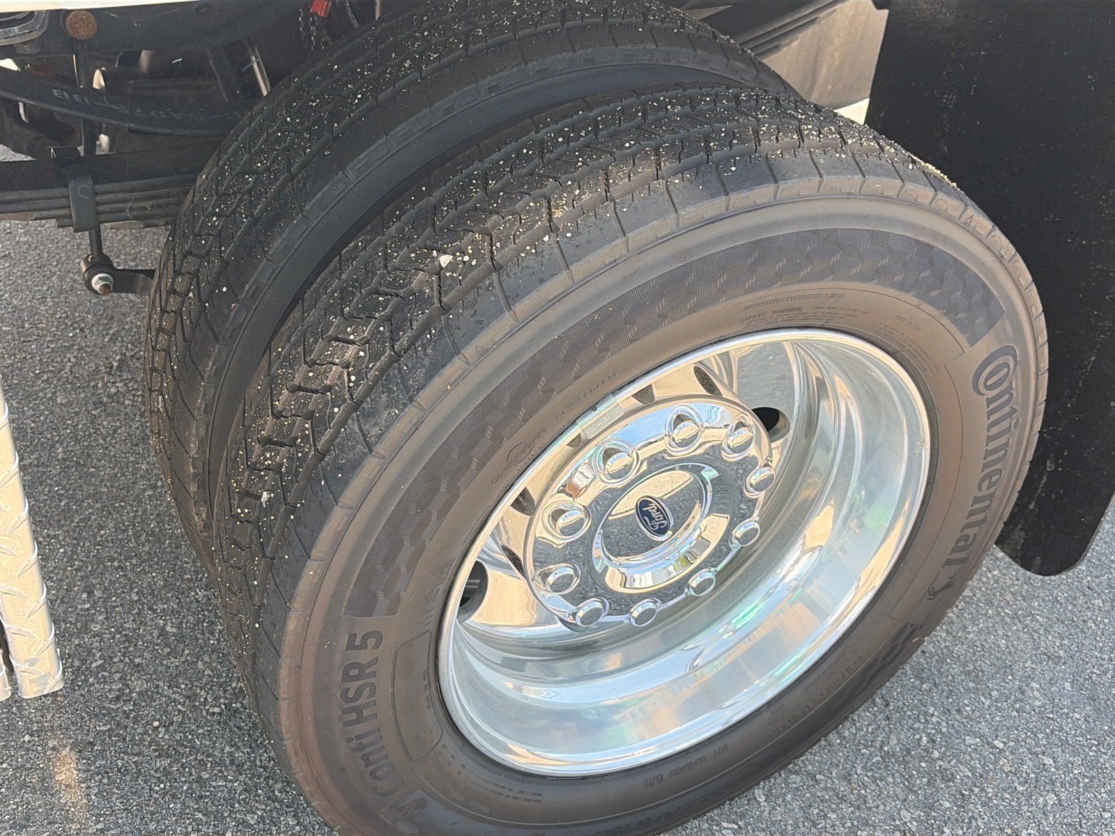 2026 Ford Super Duty F-450 DRW Lariat DRW