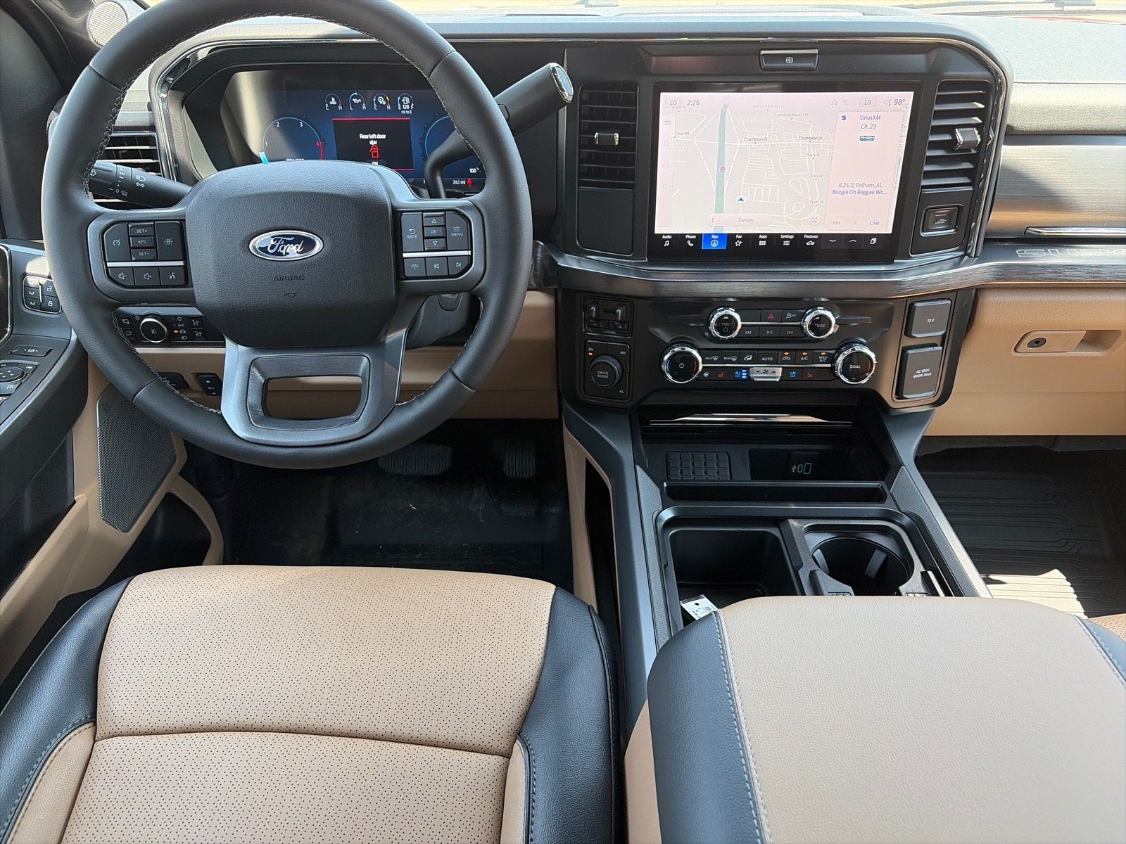 2026 Ford Super Duty F-450 DRW Lariat DRW