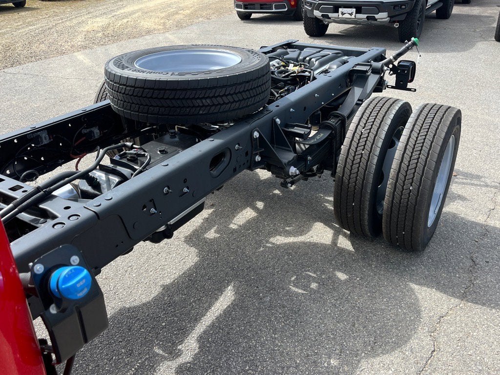 2026 Ford Super Duty F-550 DRW XL DRW