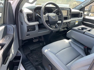 2025 Ford Super Duty F-350 DRW XL