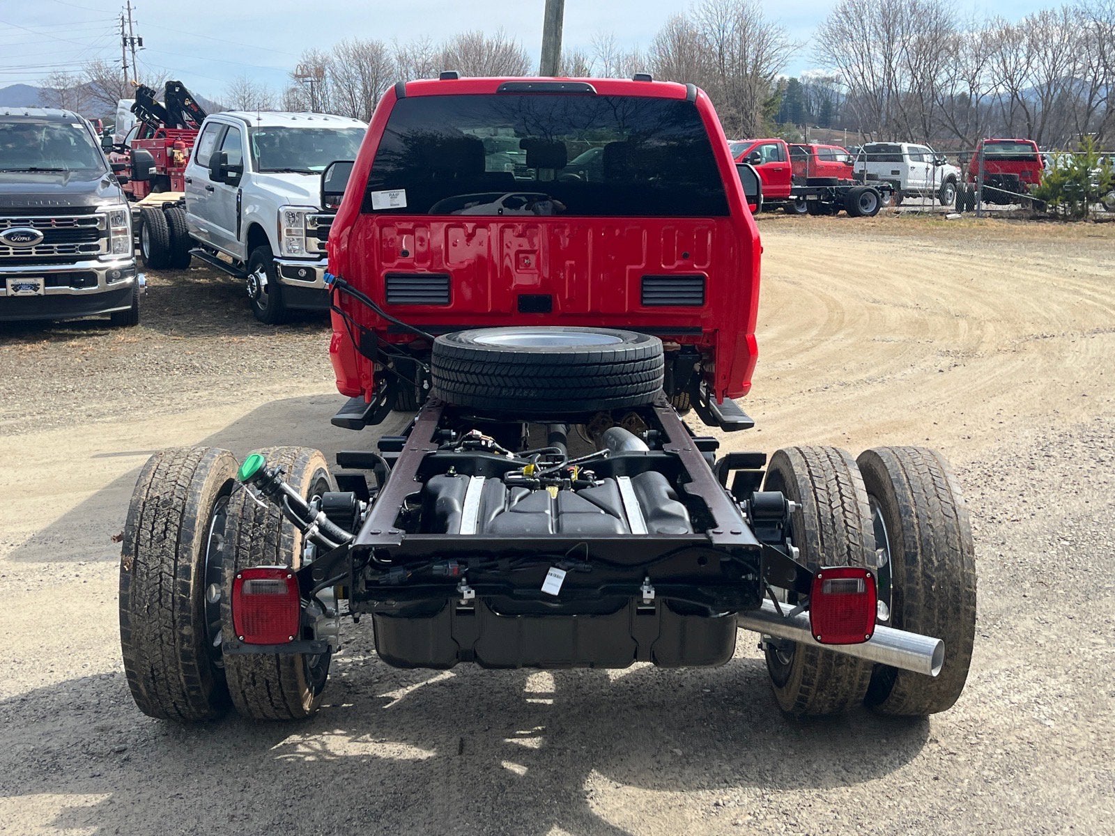 2026 Ford Super Duty F-550 DRW Lariat DRW