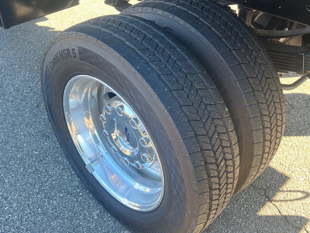 2025 Ford Super Duty F-450 DRW XLT DRW