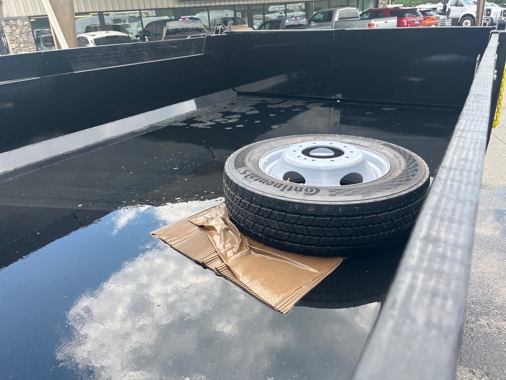 2025 Ford Super Duty F-550 DRW XLT DRW