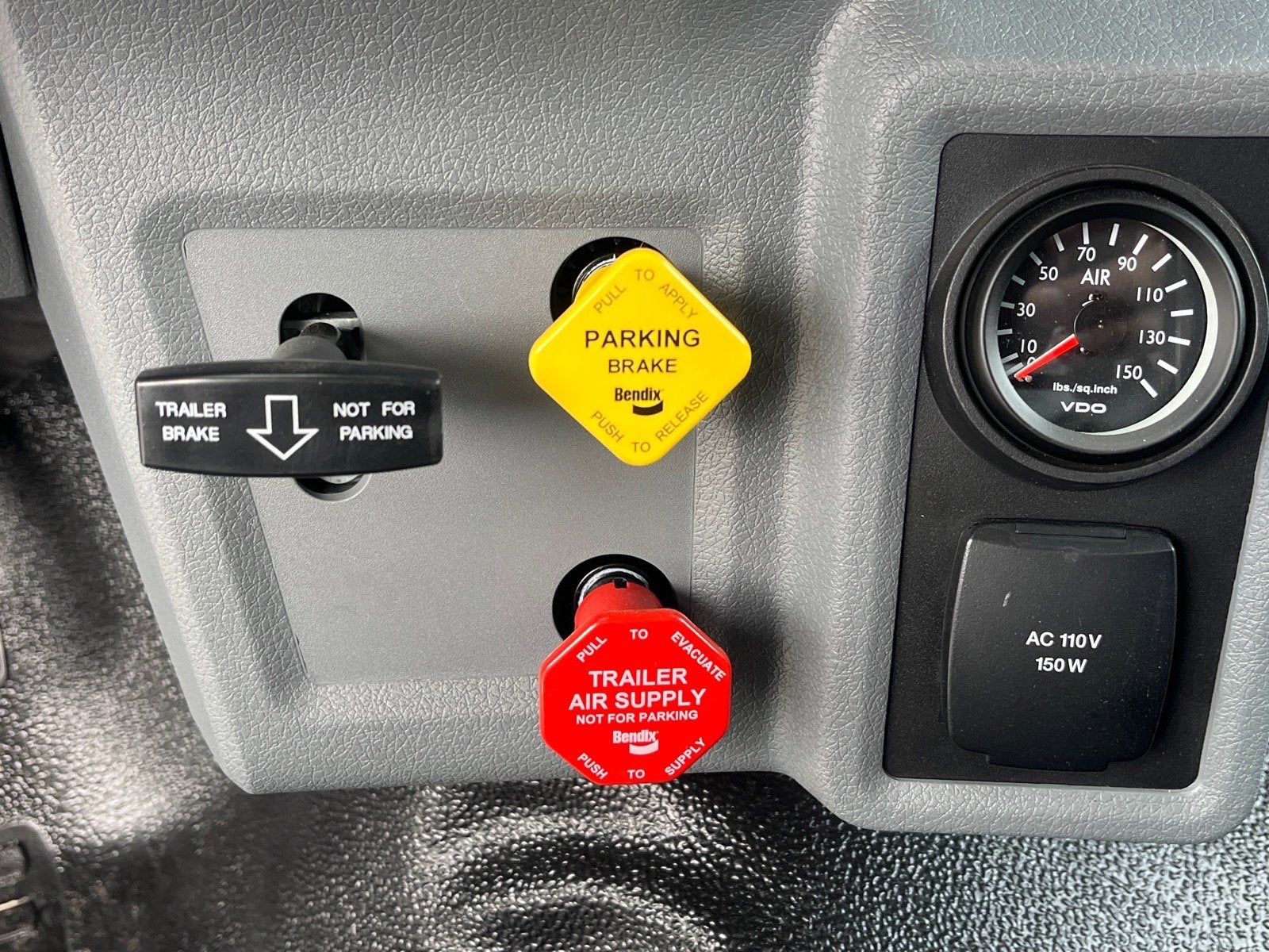 2026 Ford F-750SD Base