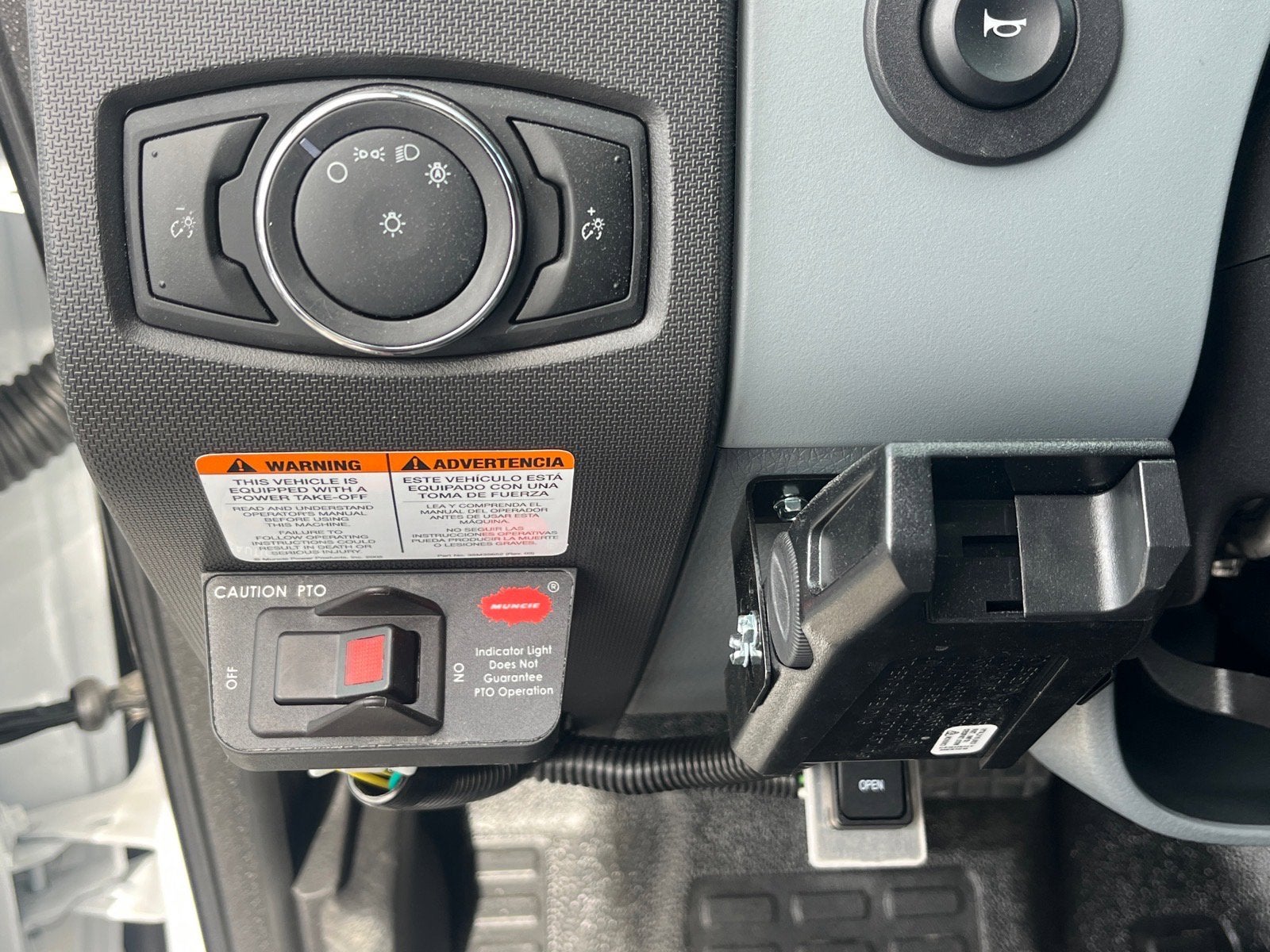 2026 Ford F-750SD Base