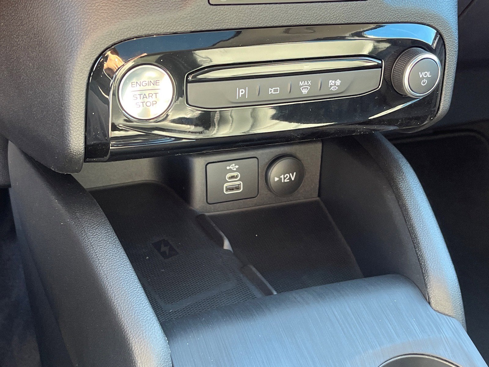 2026 Ford Escape Platinum