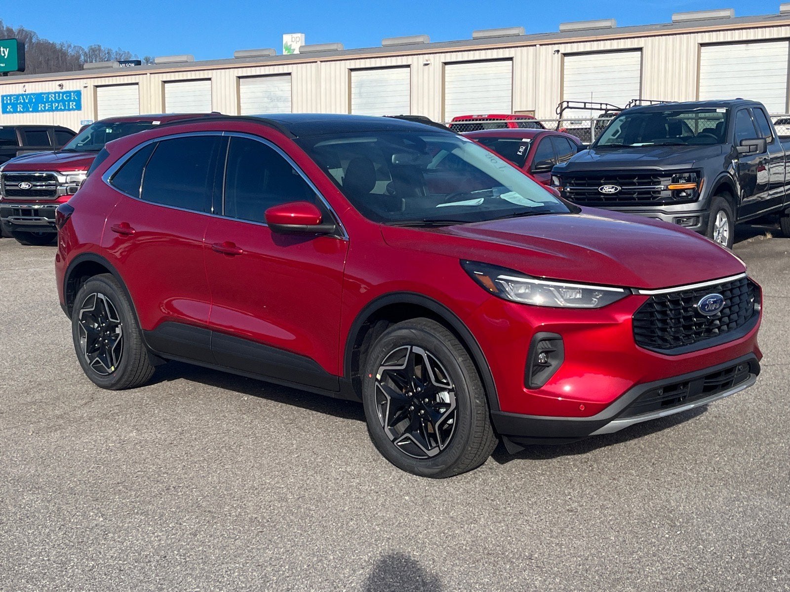 2026 Ford Escape Platinum