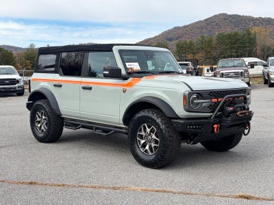 2022 Ford Bronco Badlands Advanced