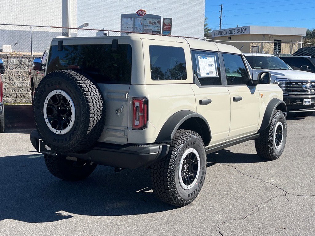 2025 Ford Bronco Badlands