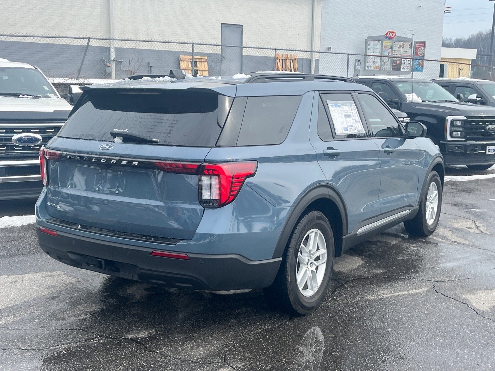 2025 Ford Explorer Active