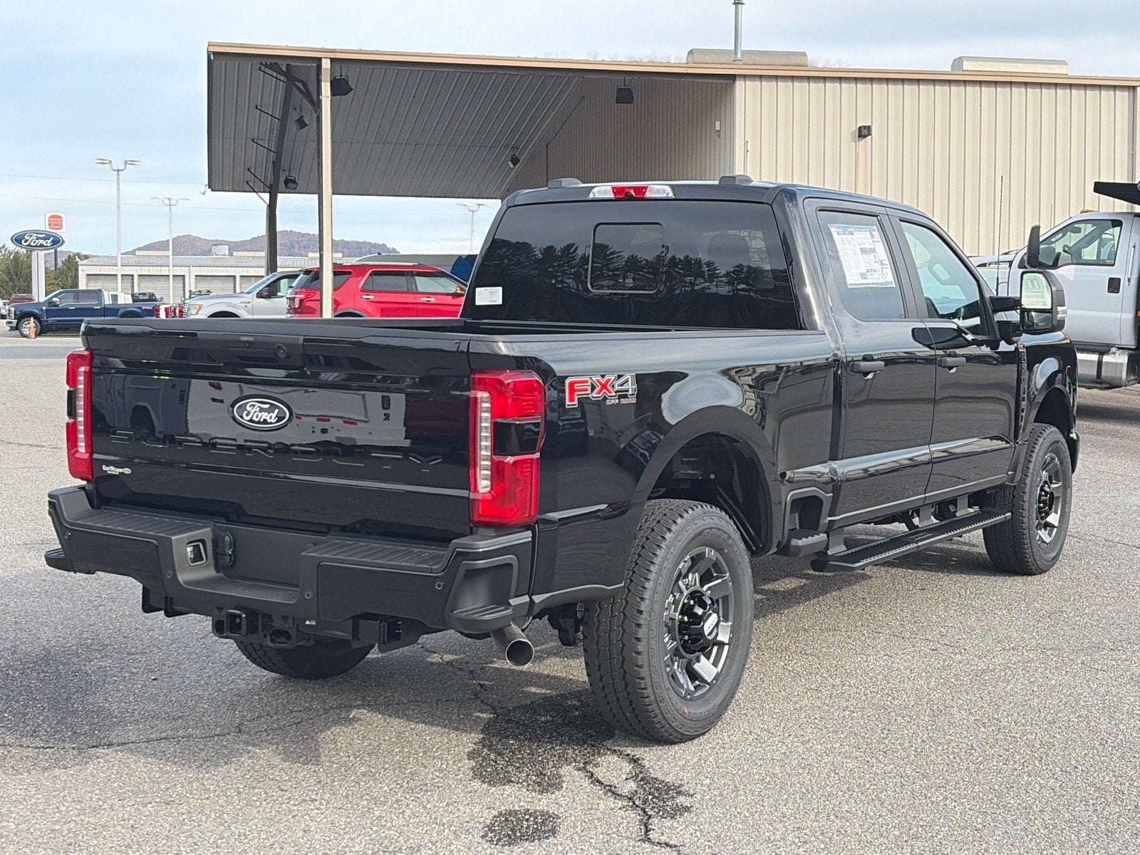 2027 Ford Super Duty F-250 SRW XL