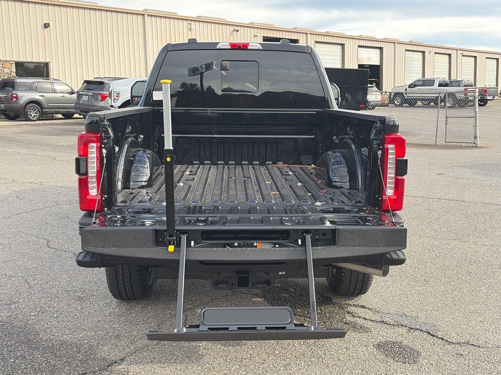 2027 Ford Super Duty F-250 SRW XL