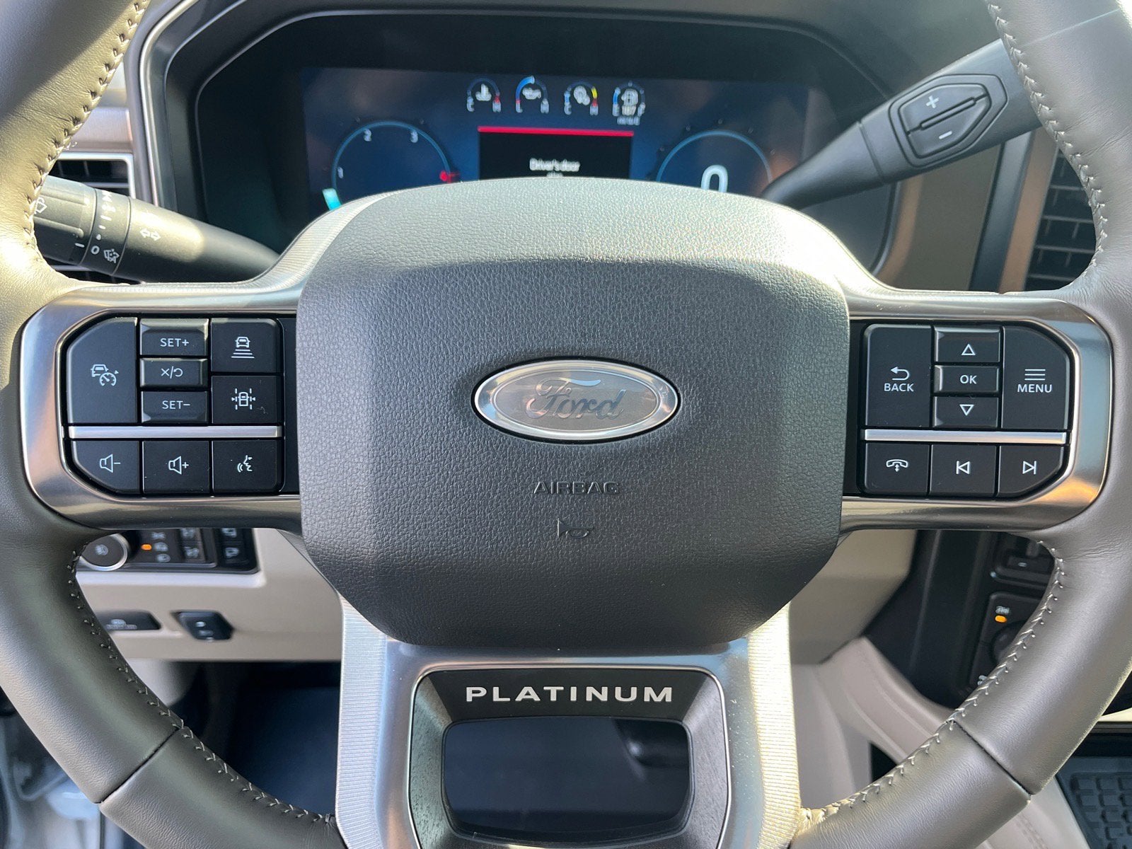 2026 Ford Super Duty F-250 SRW Platinum