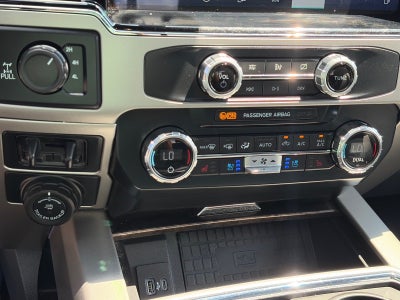 2022 Ford Super Duty F-250 SRW LARIAT