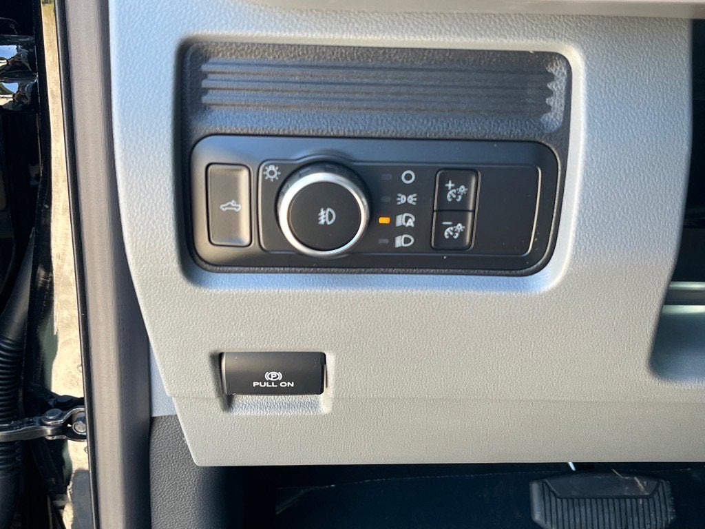 2025 Ford Super Duty F-250 SRW XL