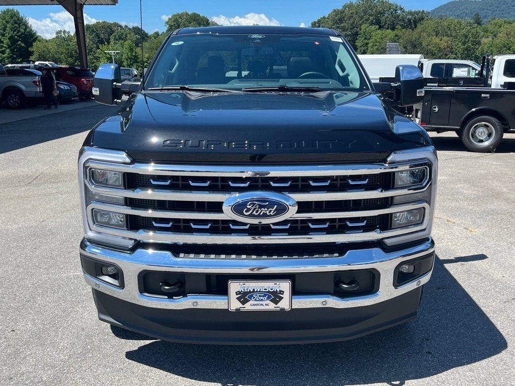 2025 Ford Super Duty F-250 SRW LARIAT