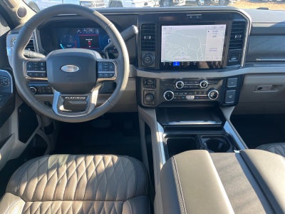2026 Ford Super Duty F-350 SRW Platinum