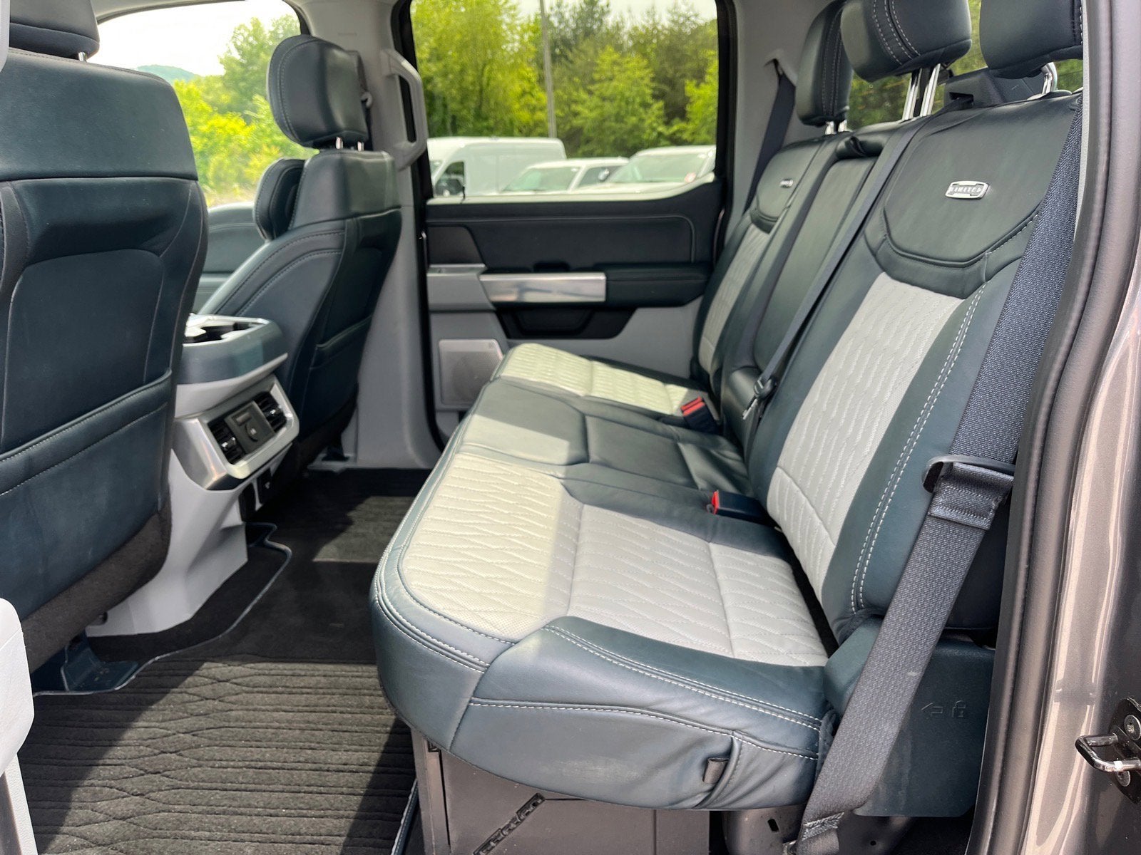2024 Ford Super Duty F-350 SRW Limited