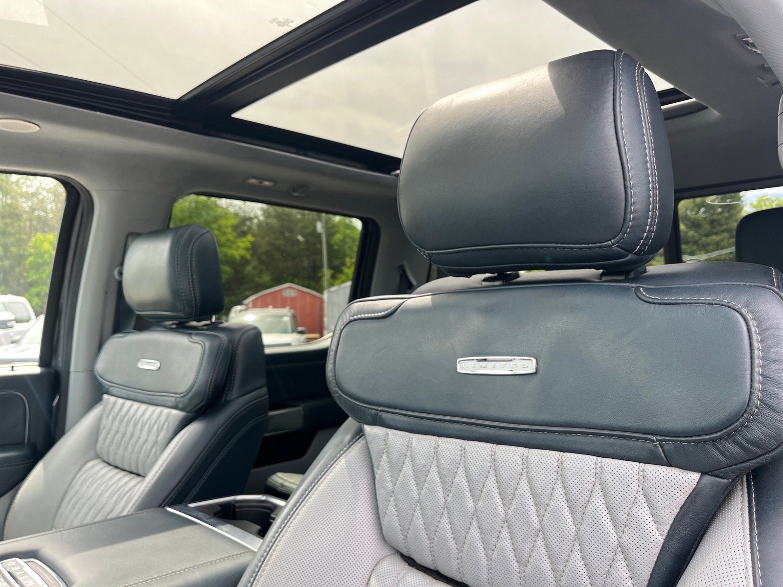 2024 Ford Super Duty F-350 SRW Limited