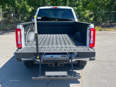 2026 Ford Super Duty F-350 SRW XLT