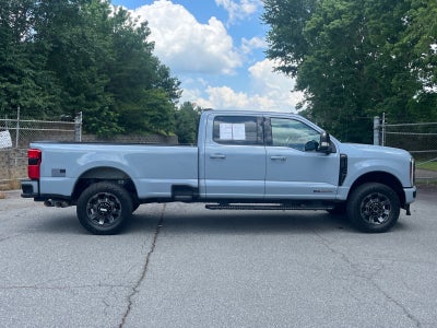 2024 Ford Super Duty F-350 SRW LARIAT