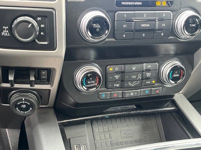 2020 Ford Super Duty F-350 SRW Platinum