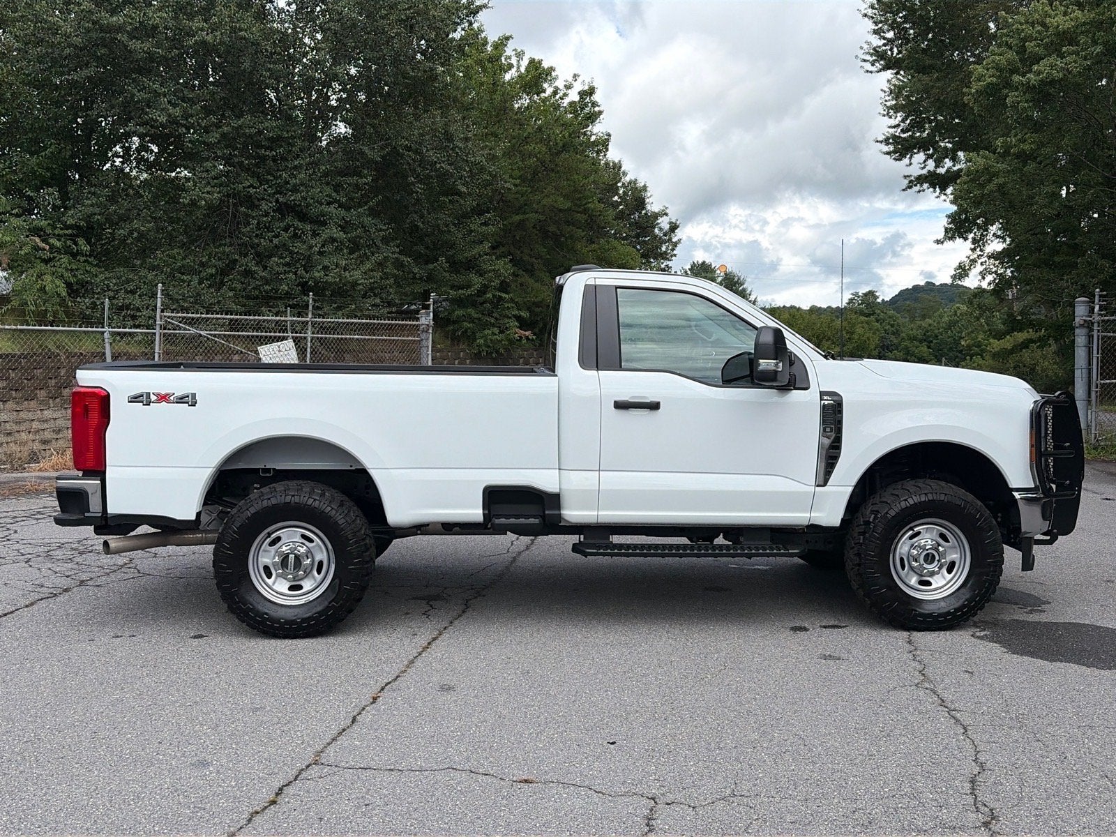 2025 Ford Super Duty F-250 SRW XL