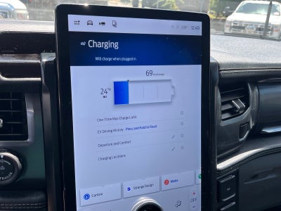 2024 Ford F-150 Lightning Flash