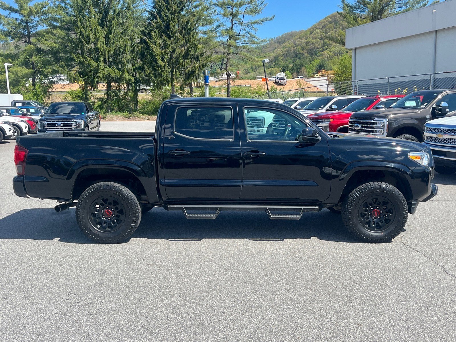 2023 Toyota Tacoma 4WD SR