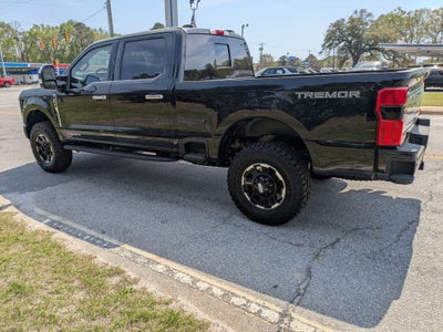 2026 Ford Super Duty F-350 SRW Platinum